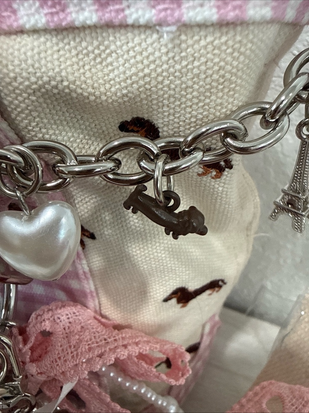 Madden Girl Dachshund Doxie Dog Pink Gingham Vidal Tote Bag CharmS NWT - Picture 4 of 14